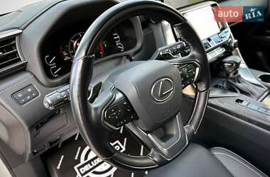 Позашляховик / Кросовер Lexus LX 2022 в 
