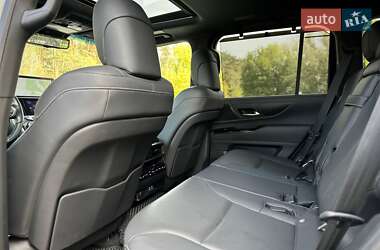 Позашляховик / Кросовер Lexus LX 2022 в 