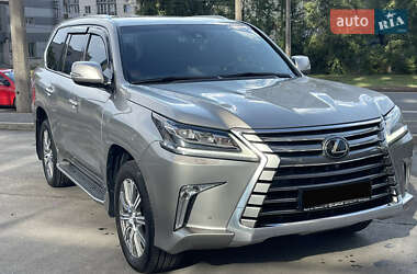 Внедорожник / Кроссовер Lexus LX 2019 в 