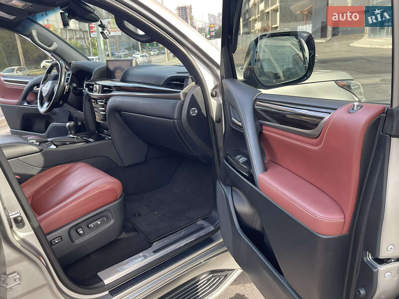 Внедорожник / Кроссовер Lexus LX 2019 в Харькове