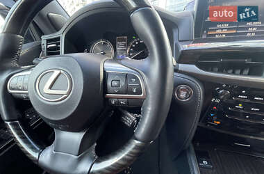 Внедорожник / Кроссовер Lexus LX 2019 в 
