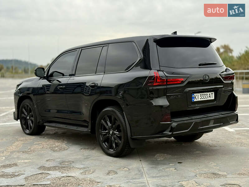 Позашляховик / Кросовер Lexus LX 2016 в Києві