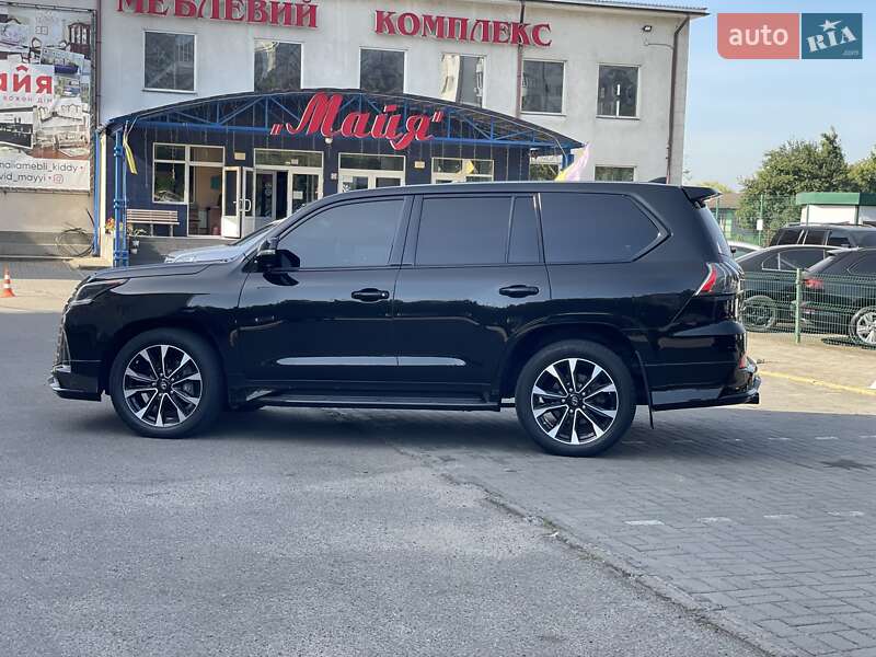 Внедорожник / Кроссовер Lexus LX 2021 в Черновцах