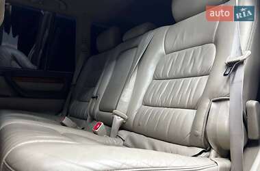 Внедорожник / Кроссовер Lexus LX 2007 в 