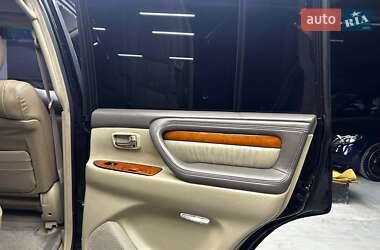 Внедорожник / Кроссовер Lexus LX 2007 в 