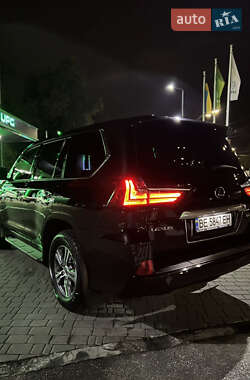 Внедорожник / Кроссовер Lexus LX 2020 в 