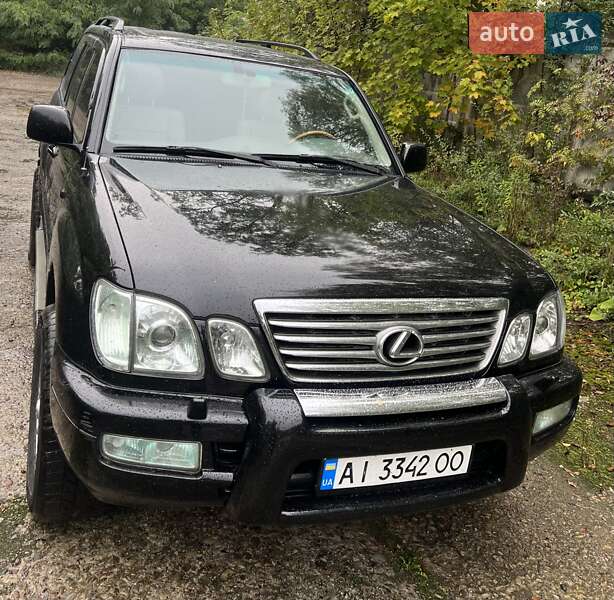 Внедорожник / Кроссовер Lexus LX 2004 в Броварах
