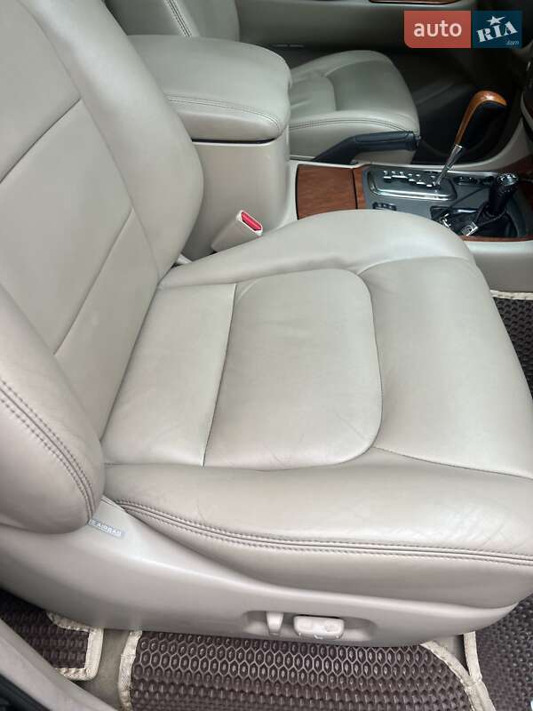 Внедорожник / Кроссовер Lexus LX 2004 в Броварах
