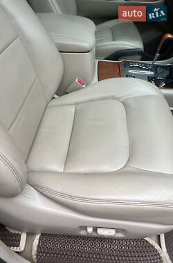 Позашляховик / Кросовер Lexus LX 2004 в 