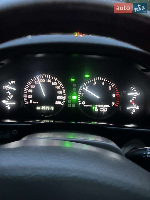 Внедорожник / Кроссовер Lexus LX 2004 в Броварах