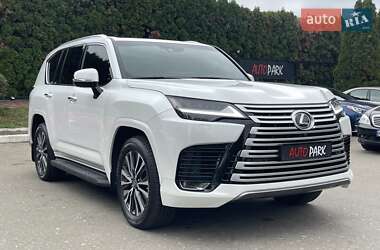 Внедорожник / Кроссовер Lexus LX 2023 в 