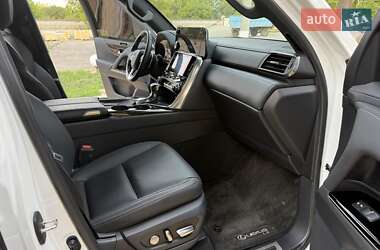 Позашляховик / Кросовер Lexus LX 2022 в 