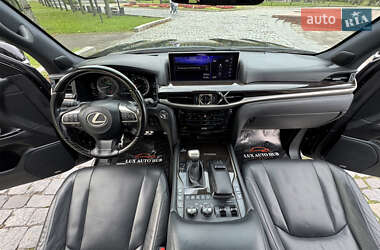 Внедорожник / Кроссовер Lexus LX 2019 в 