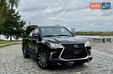 Внедорожник / Кроссовер Lexus LX 2019 в 