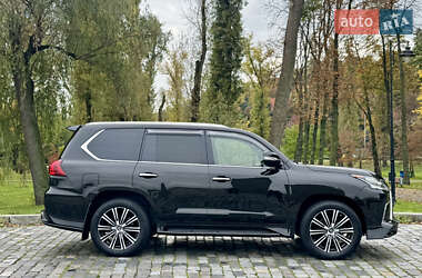 Внедорожник / Кроссовер Lexus LX 2019 в 