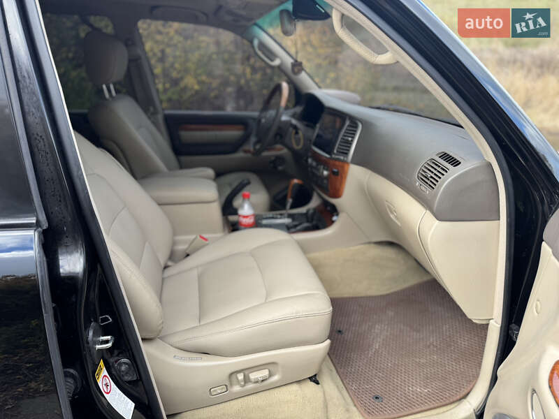 Позашляховик / Кросовер Lexus LX 2006 в Кам'янці