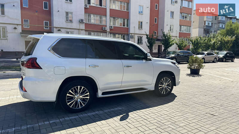 Внедорожник / Кроссовер Lexus LX 2017 в Кременчуге