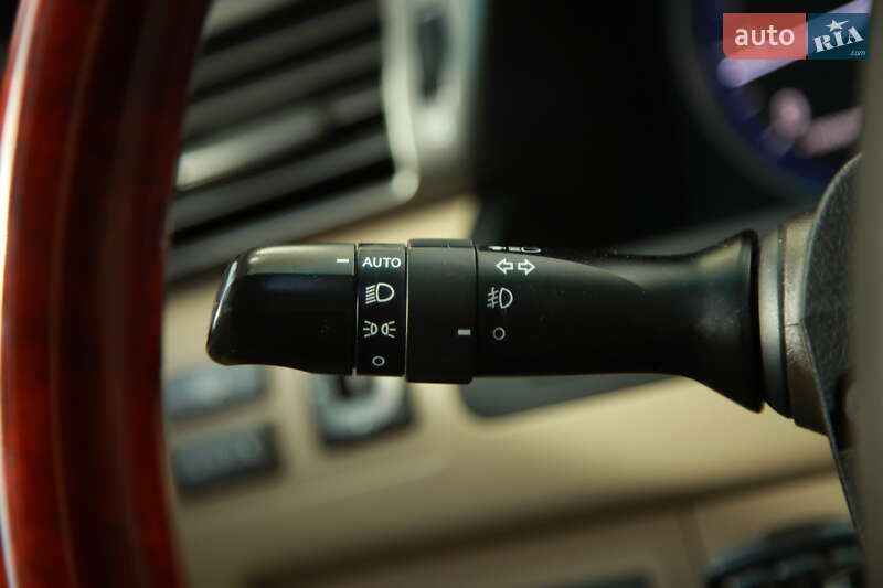Внедорожник / Кроссовер Lexus LX 2010 в Харькове
