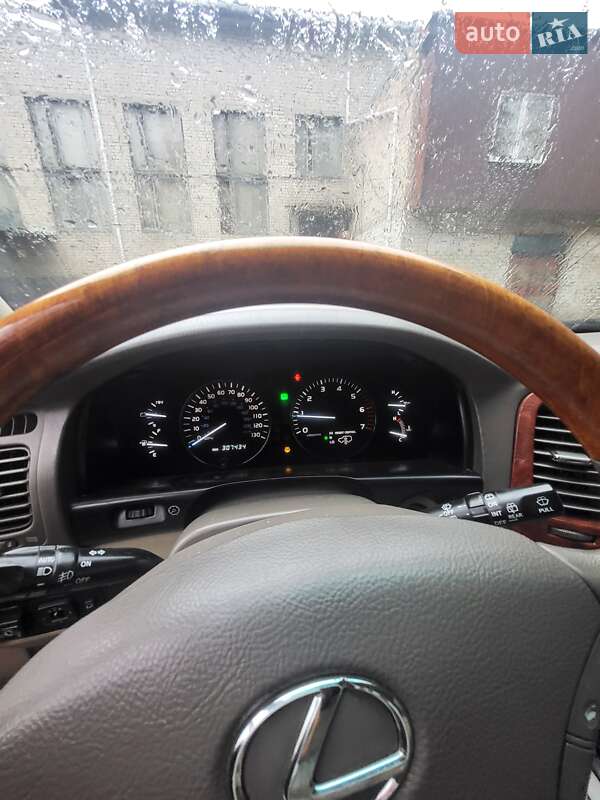 Внедорожник / Кроссовер Lexus LX 2004 в Запорожье фото 3 Внедорожник / Кроссовер Lexus LX 2004 в Запорожье