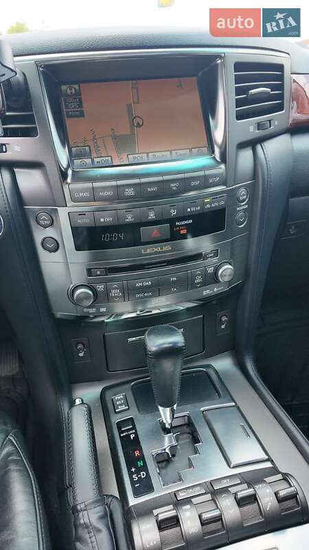 Позашляховик / Кросовер Lexus LX 2010 в Одесі