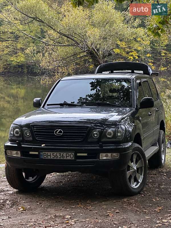 Внедорожник / Кроссовер Lexus LX 2003 в Умани фото 3 Внедорожник / Кроссовер Lexus LX 2003 в Умани