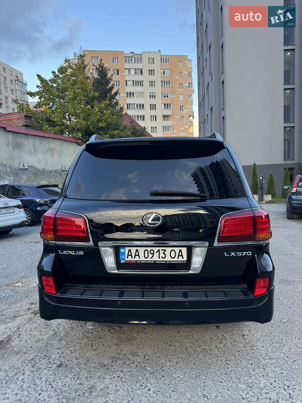 Внедорожник / Кроссовер Lexus LX 2010 в Львове