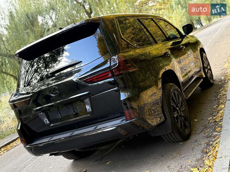 Внедорожник / Кроссовер Lexus LX 2017 в Киеве фото 7 Внедорожник / Кроссовер Lexus LX 2017 в Киеве