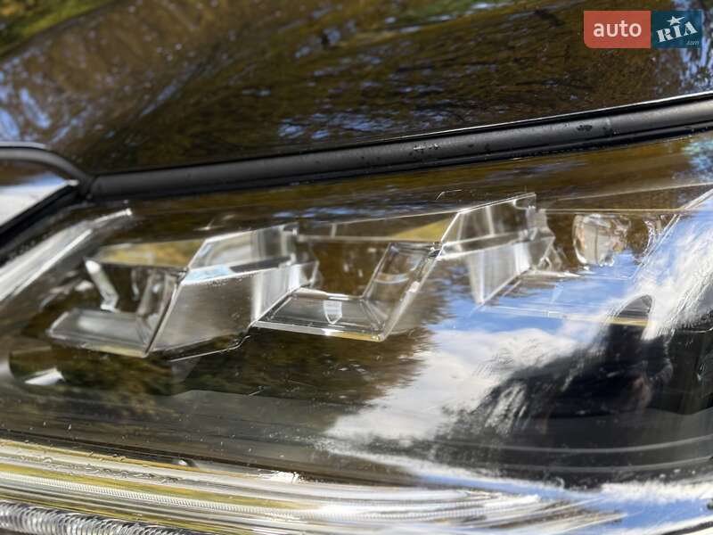 Внедорожник / Кроссовер Lexus LX 2017 в Киеве фото 12 Внедорожник / Кроссовер Lexus LX 2017 в Киеве