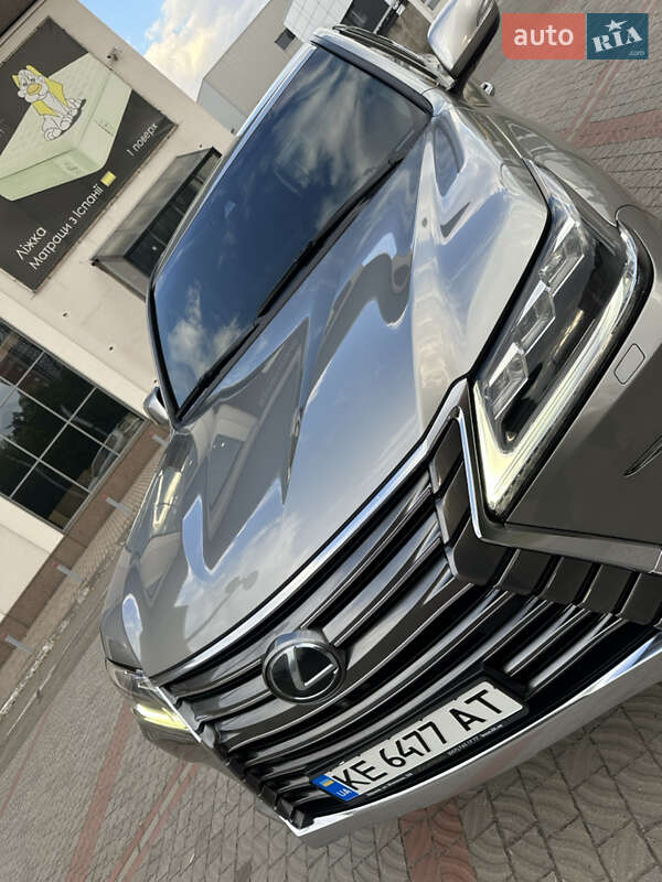 Позашляховик / Кросовер Lexus LX 2016 в Дніпрі фото 84 Позашляховик / Кросовер Lexus LX 2016 в Дніпрі