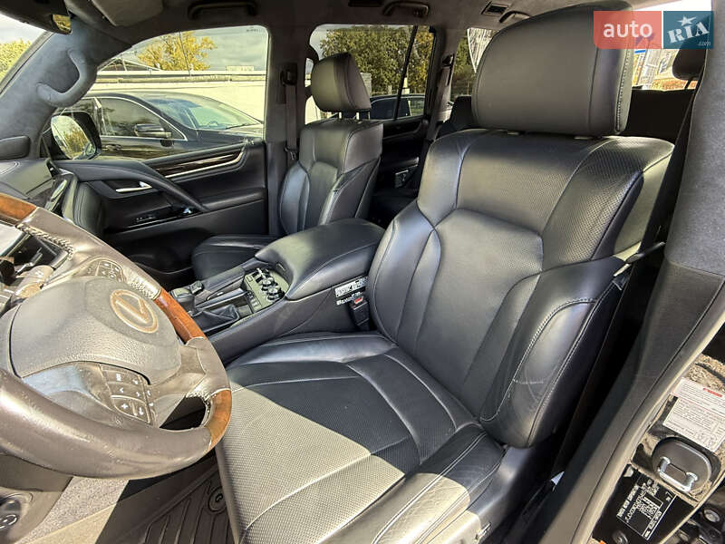 Внедорожник / Кроссовер Lexus LX 2017 в Умани фото 10 Внедорожник / Кроссовер Lexus LX 2017 в Умани