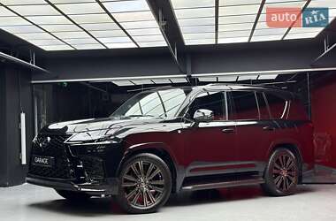 Позашляховик / Кросовер Lexus LX 2022 в 