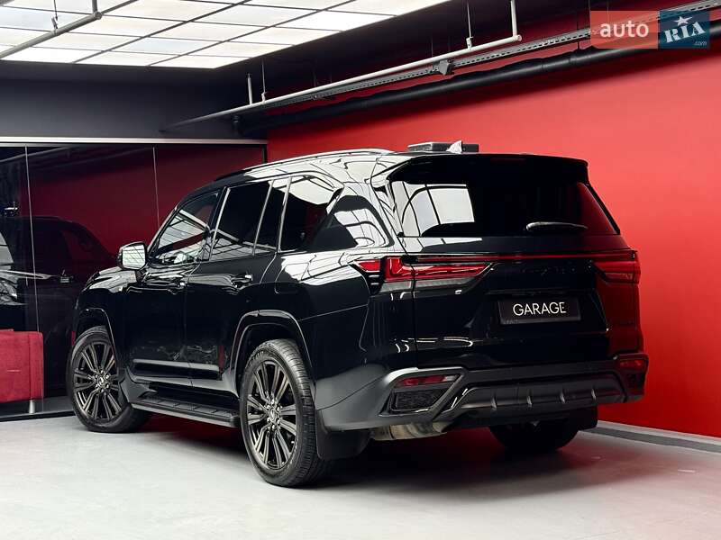 Внедорожник / Кроссовер Lexus LX 2022 в Киеве