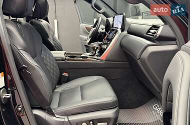Позашляховик / Кросовер Lexus LX 2022 в 