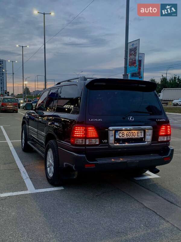 Позашляховик / Кросовер Lexus LX 2005 в Києві