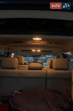 Позашляховик / Кросовер Lexus LX 2005 в 