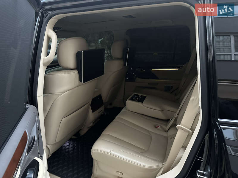 Позашляховик / Кросовер Lexus LX 2018 в Дніпрі фото 10 Позашляховик / Кросовер Lexus LX 2018 в Дніпрі