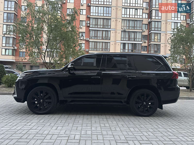 Позашляховик / Кросовер Lexus LX 2018 в Дніпрі фото 31 Позашляховик / Кросовер Lexus LX 2018 в Дніпрі