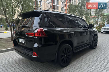 Позашляховик / Кросовер Lexus LX 2018 в 