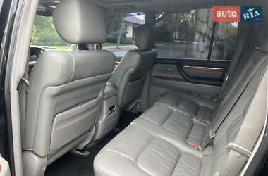 Позашляховик / Кросовер Lexus LX 2006 в 