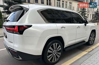 Позашляховик / Кросовер Lexus LX 2022 в 