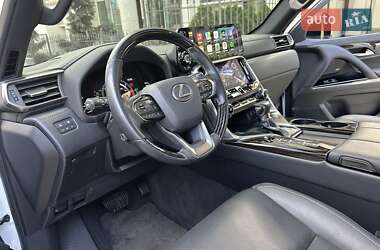 Позашляховик / Кросовер Lexus LX 2022 в 