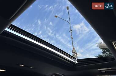 Позашляховик / Кросовер Lexus LX 2022 в 