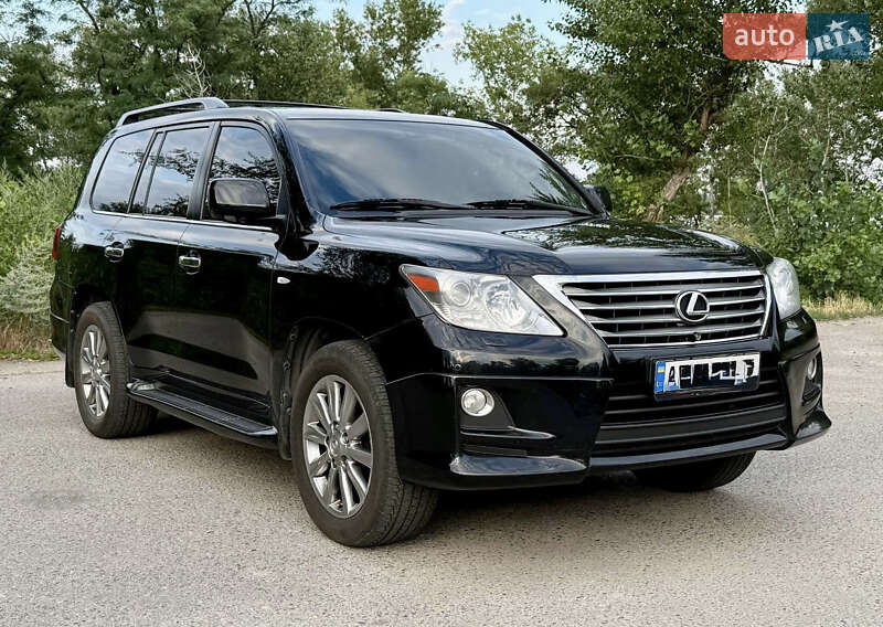 Позашляховик / Кросовер Lexus LX 2010 в Дніпрі