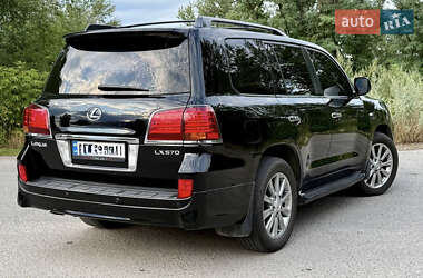 Внедорожник / Кроссовер Lexus LX 2010 в 