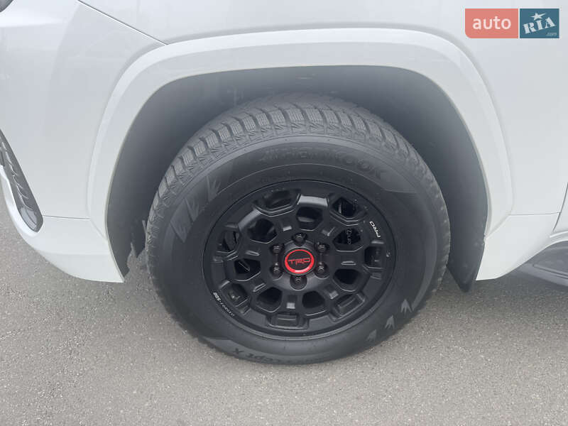 Внедорожник / Кроссовер Lexus LX 2022 в Днепре фото 11 Внедорожник / Кроссовер Lexus LX 2022 в Днепре