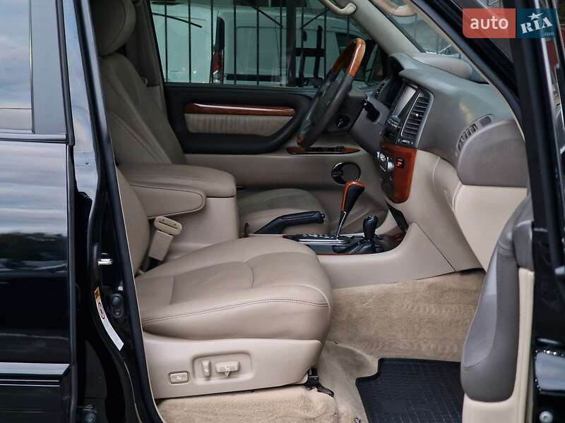 Внедорожник / Кроссовер Lexus LX 2006 в Одессе фото 49 Внедорожник / Кроссовер Lexus LX 2006 в Одессе