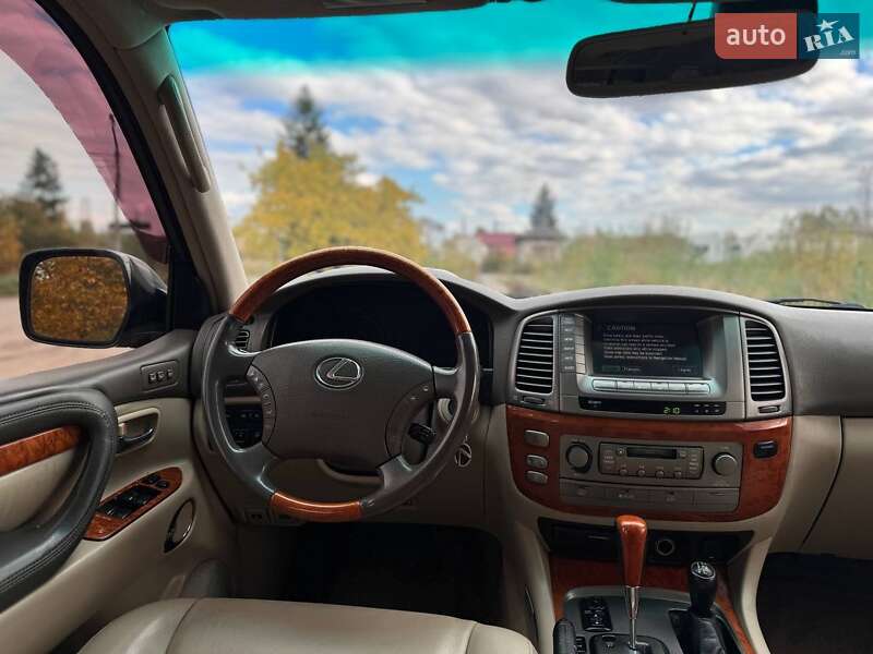 Внедорожник / Кроссовер Lexus LX 2004 в Косове фото 23 Внедорожник / Кроссовер Lexus LX 2004 в Косове