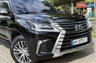 Позашляховик / Кросовер Lexus LX 2016 в  фото 26 Позашляховик / Кросовер Lexus LX 2016 в