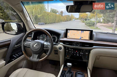 Позашляховик / Кросовер Lexus LX 2016 в  фото 105 Позашляховик / Кросовер Lexus LX 2016 в