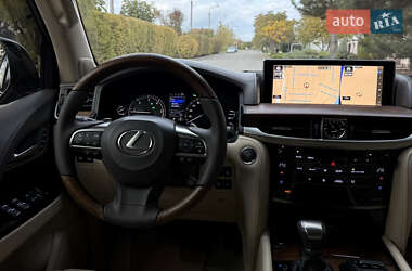 Позашляховик / Кросовер Lexus LX 2016 в  фото 109 Позашляховик / Кросовер Lexus LX 2016 в